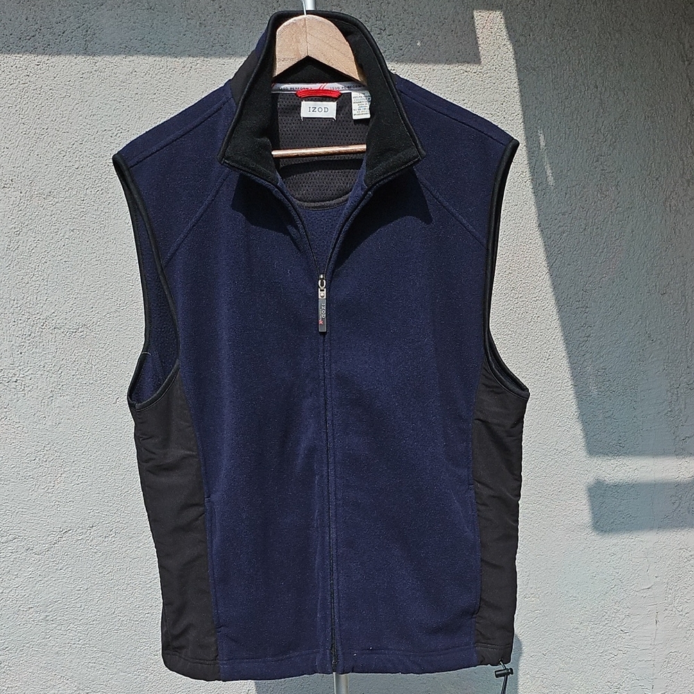IZOD Men's Dark Blue and Black Vest